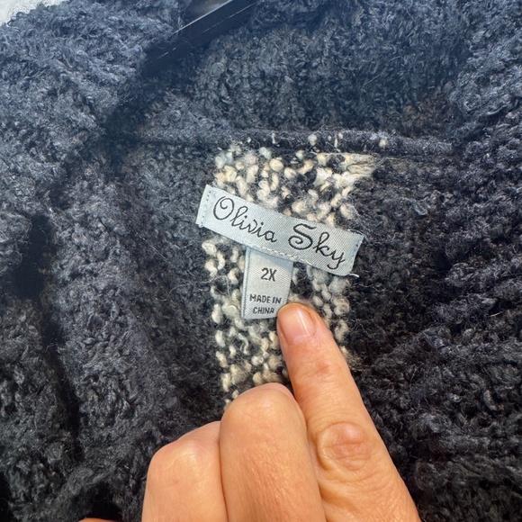 Olivia Sky Poncho Womens Size 2X Turtleneck Black Striped Cabincore Comfy Soft - Picture 2 of 6